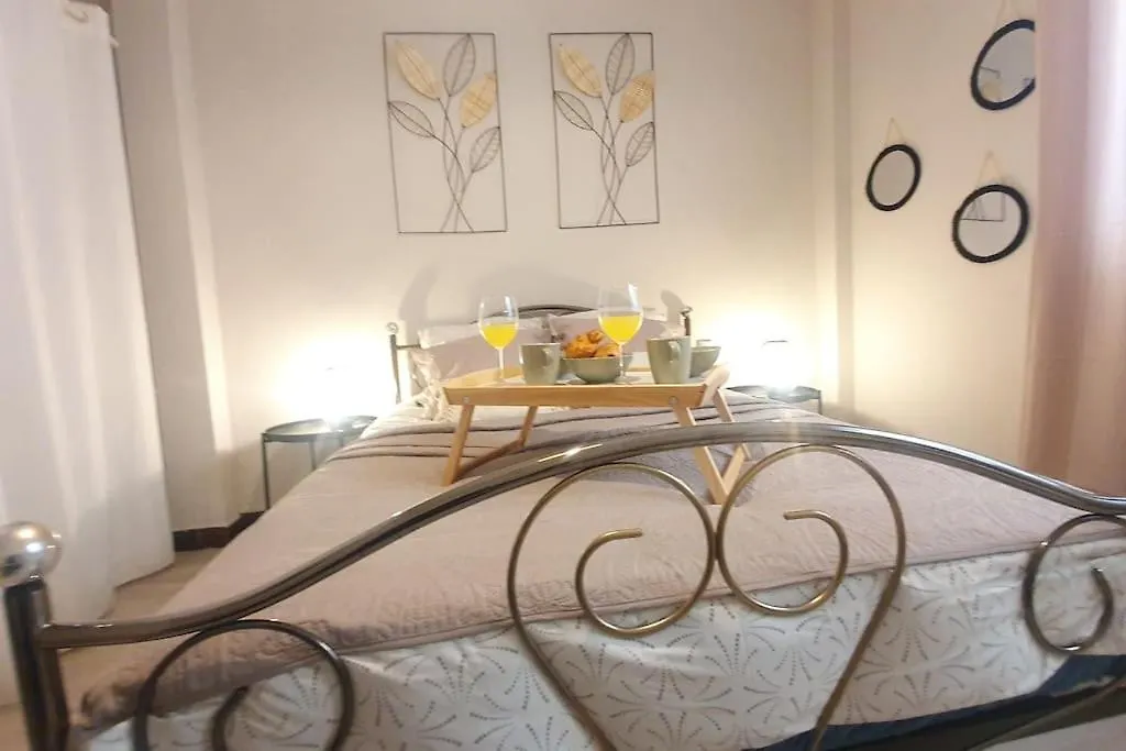 *Cosy* Spacieux * Entree Autonome* Centrale* Avignon Apartment