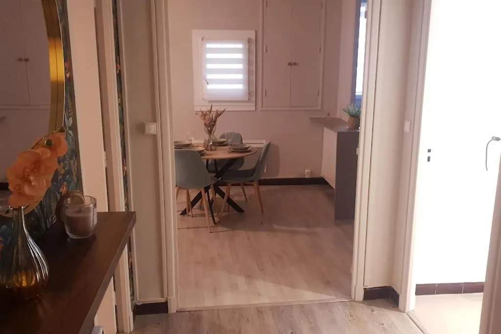 *Cosy* Spacieux * Entree Autonome* Centrale* Avignon